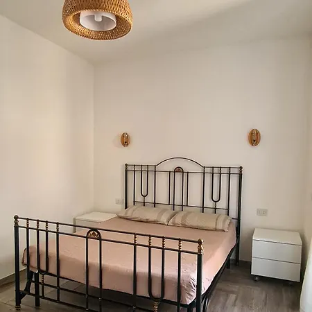 Casa Aquila קמראנו